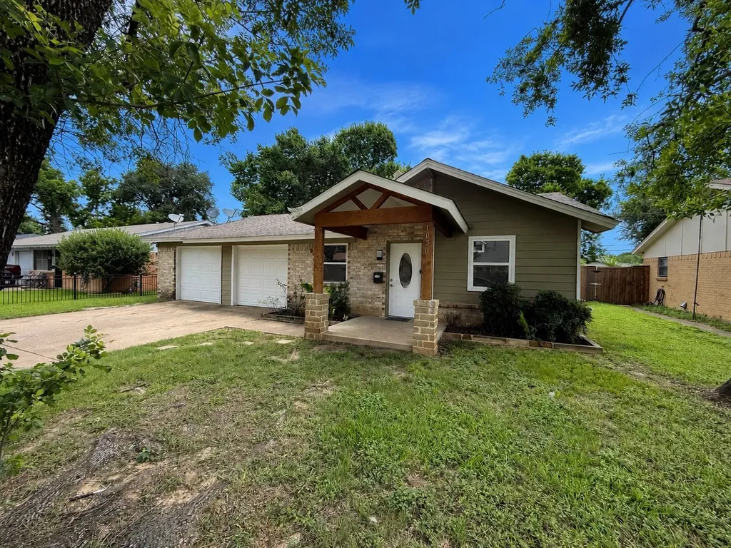 1030 Joslin Street Irving TX 75060