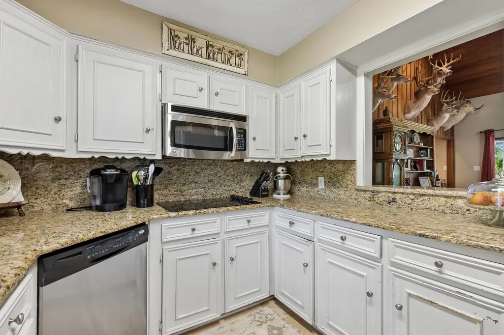 17 Hillside Drive Fate TX 75087