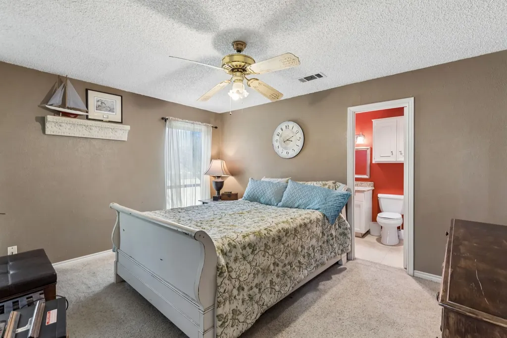 17 Hillside Drive Fate TX 75087