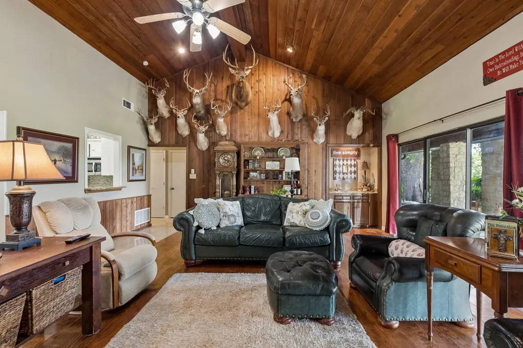 17 Hillside Drive Fate TX 75087