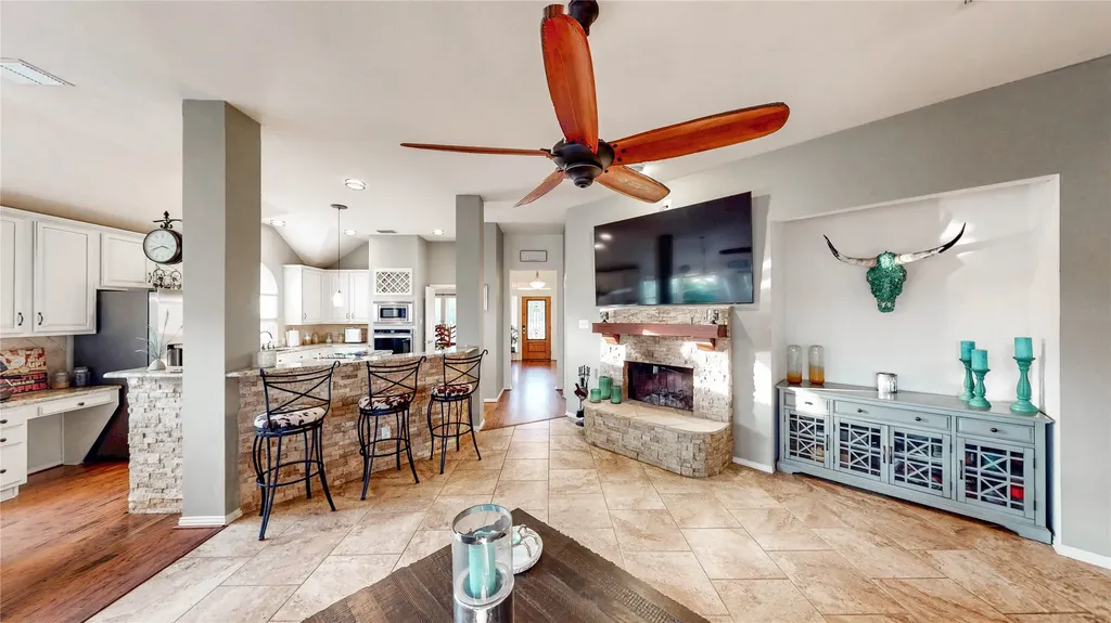 104 Island Circle Shady Shores TX 76208