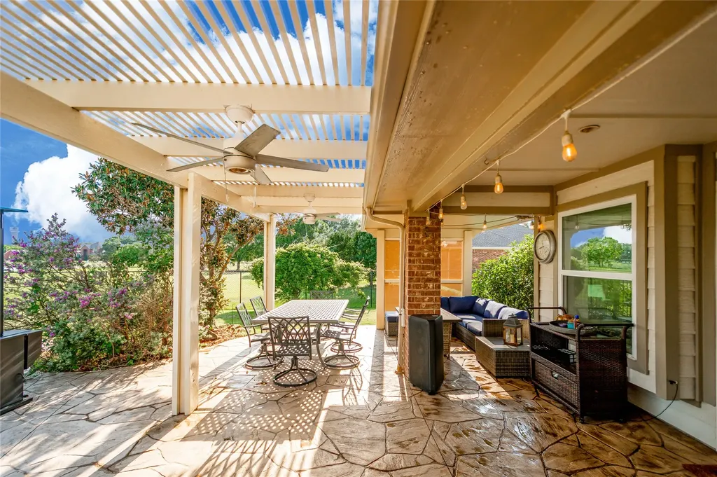 104 Island Circle Shady Shores TX 76208