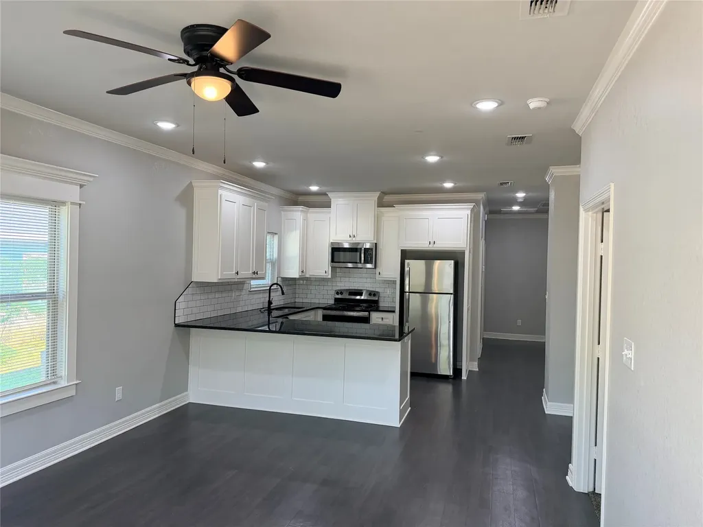 501 W Vance Tyler TX 75702