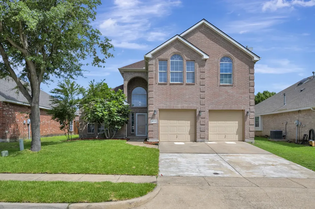 3244 Serpis Grand Prairie TX 75054