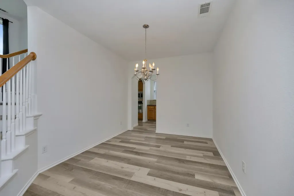 3244 Serpis Grand Prairie TX 75054