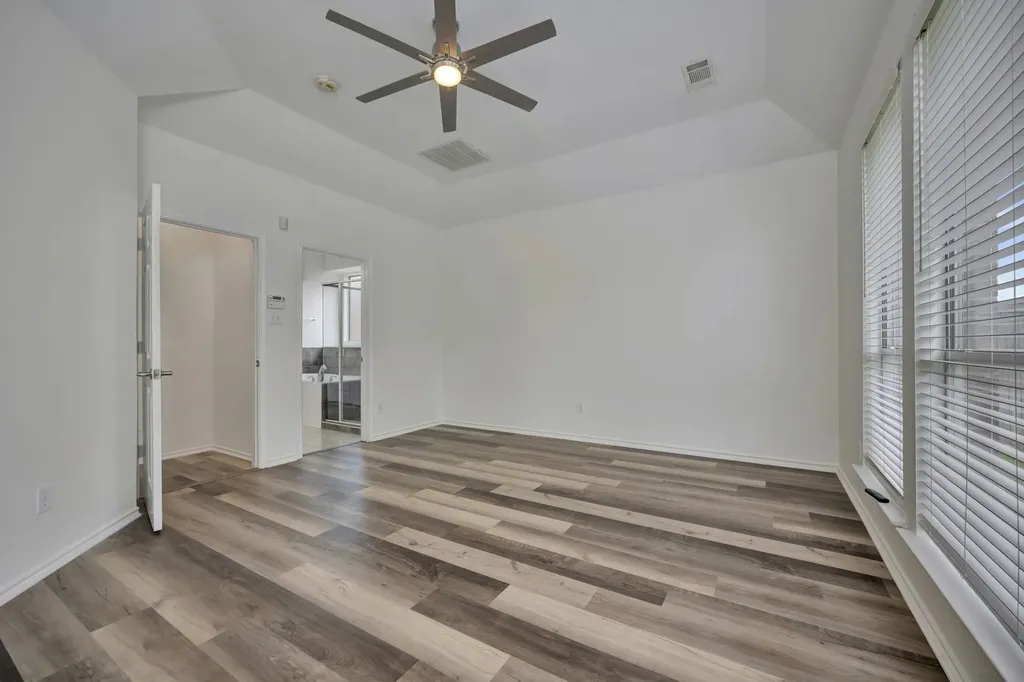 3244 Serpis Grand Prairie TX 75054