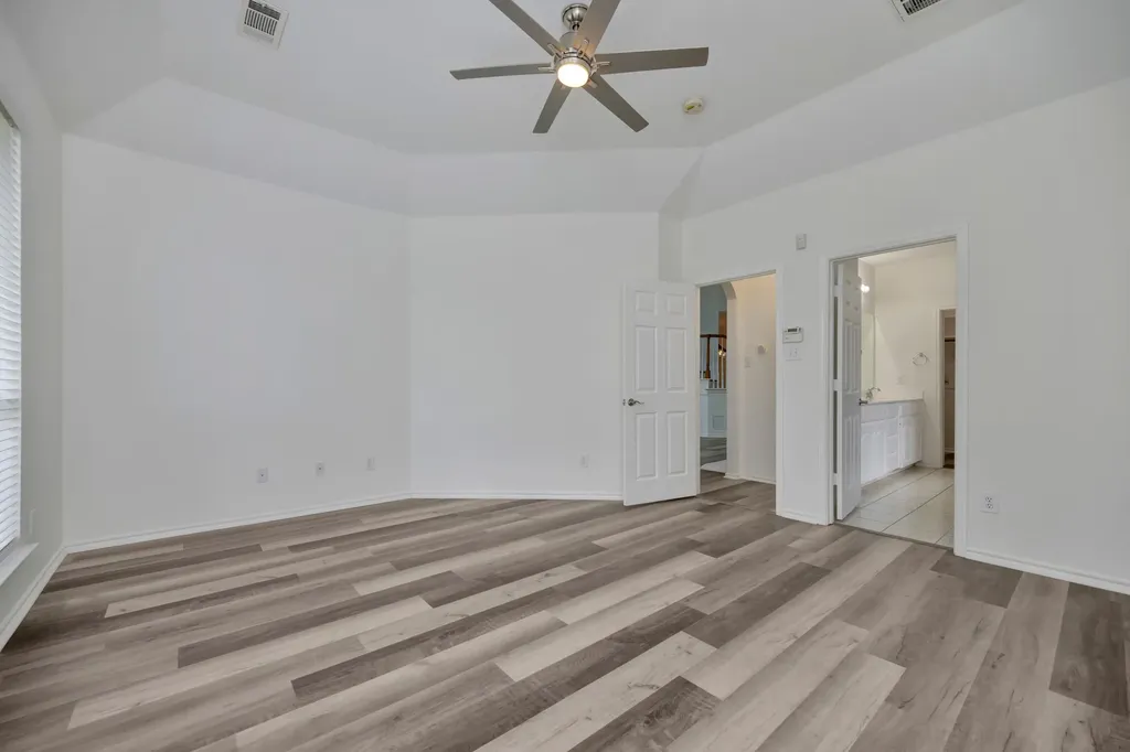 3244 Serpis Grand Prairie TX 75054