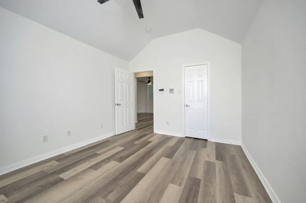 3244 Serpis Grand Prairie TX 75054