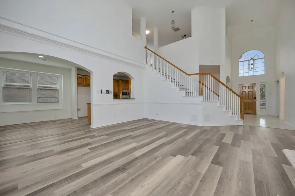 3244 Serpis Grand Prairie TX 75054