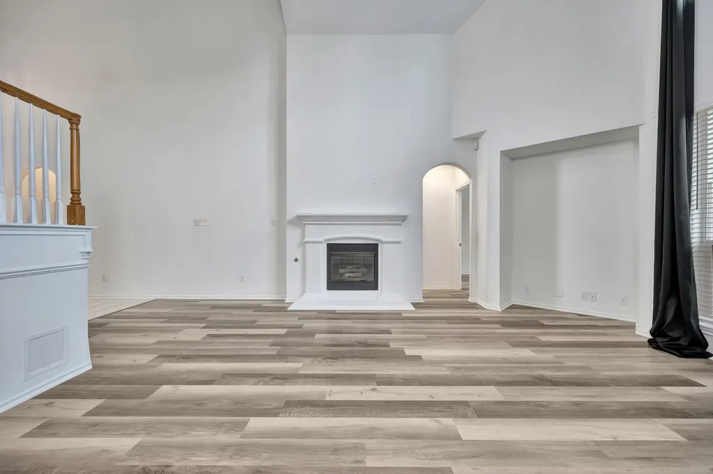 3244 Serpis Grand Prairie TX 75054