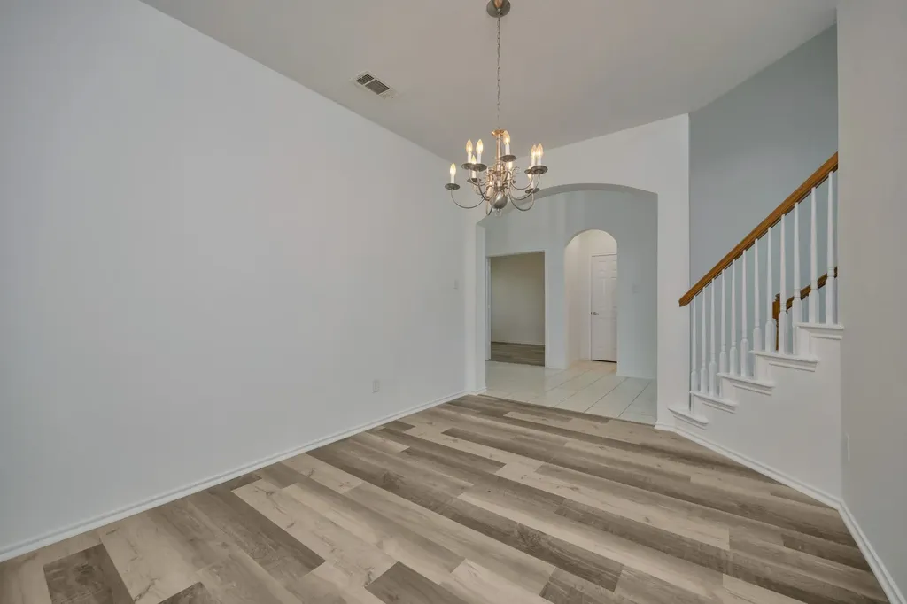 3244 Serpis Grand Prairie TX 75054