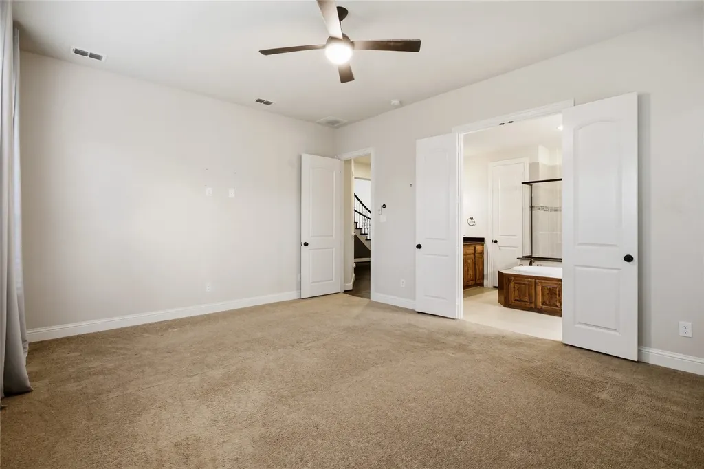 824 Marietta Lane Aubrey TX 76227