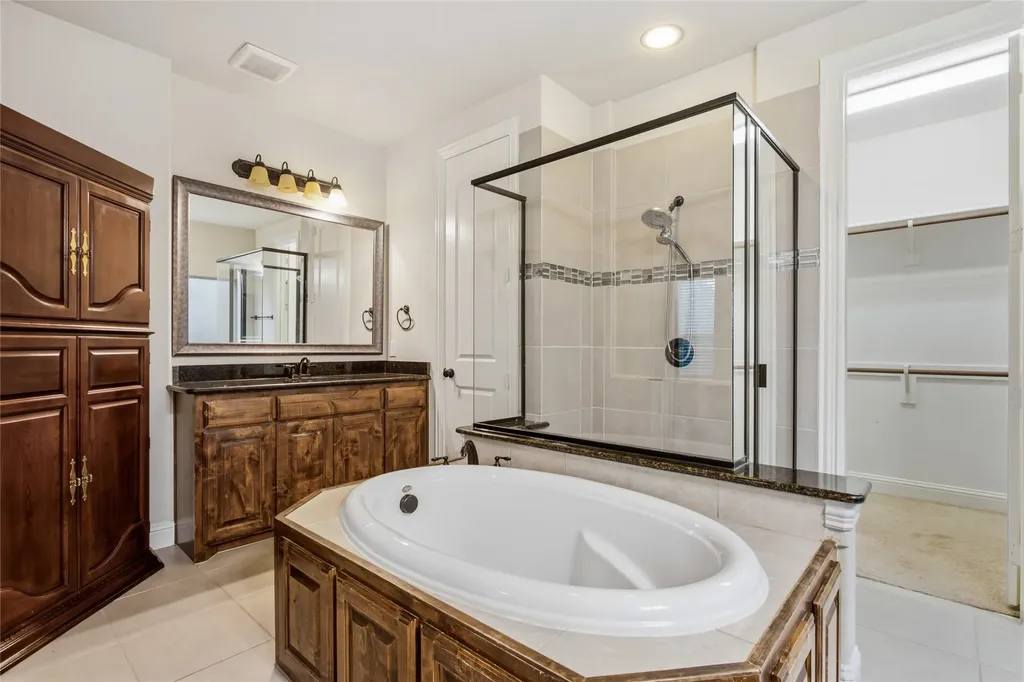 824 Marietta Lane Aubrey TX 76227