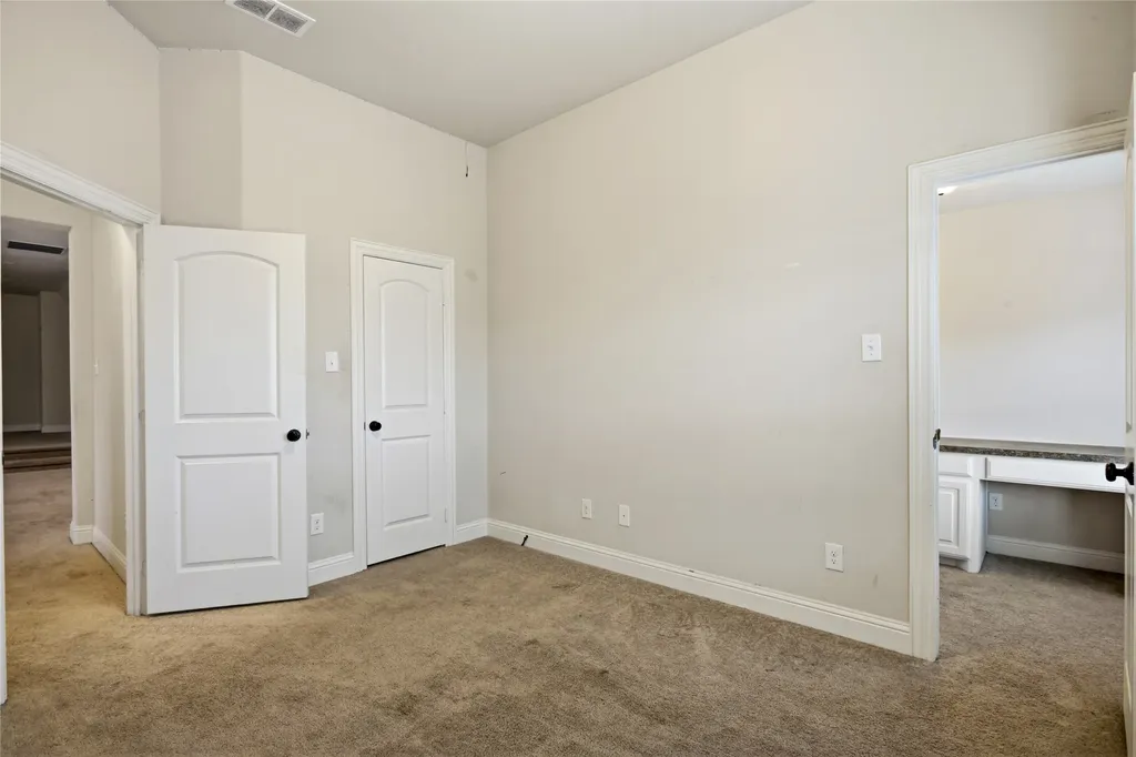 824 Marietta Lane Aubrey TX 76227