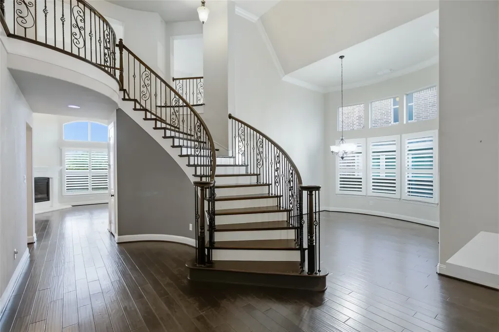 824 Marietta Lane Aubrey TX 76227