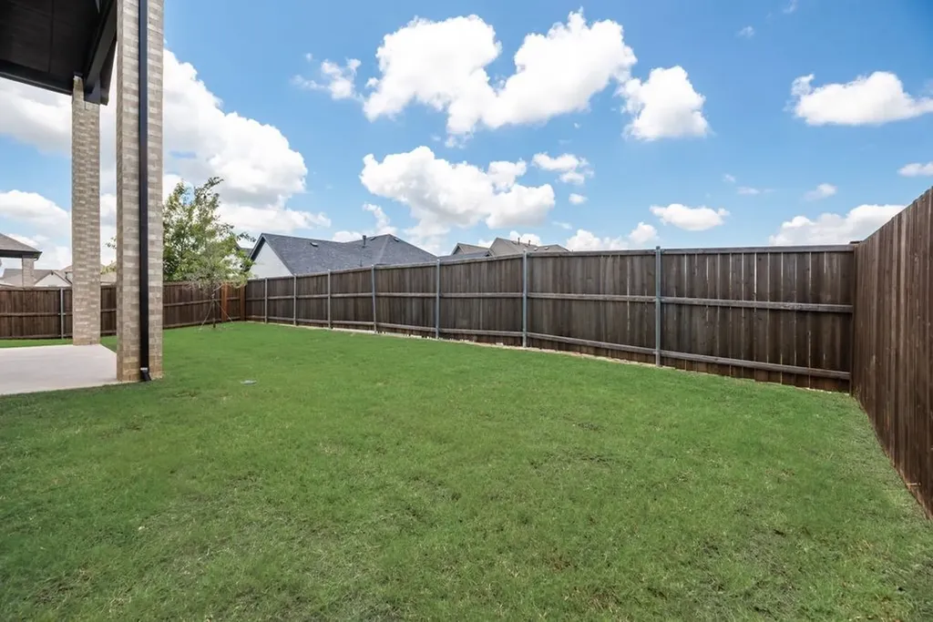 3112 Sawbuck Lane Celina TX 75009