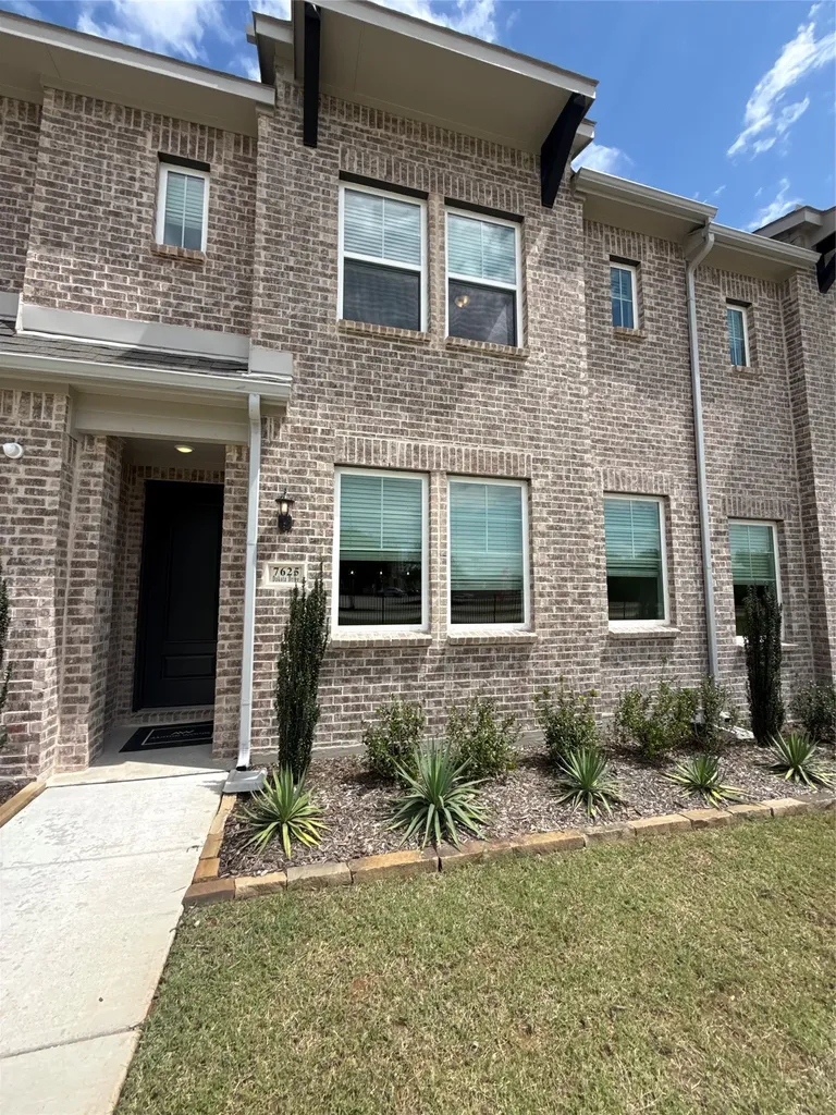 7625 Dakota Drive Watauga TX 76148