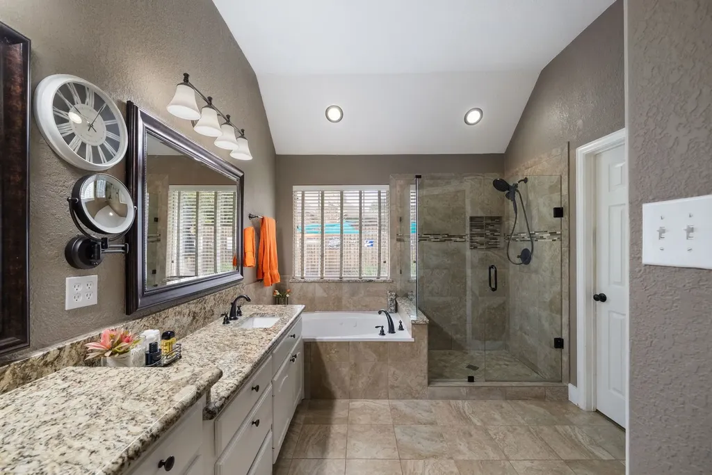 1910 Skipaway Drive Rowlett TX 75088