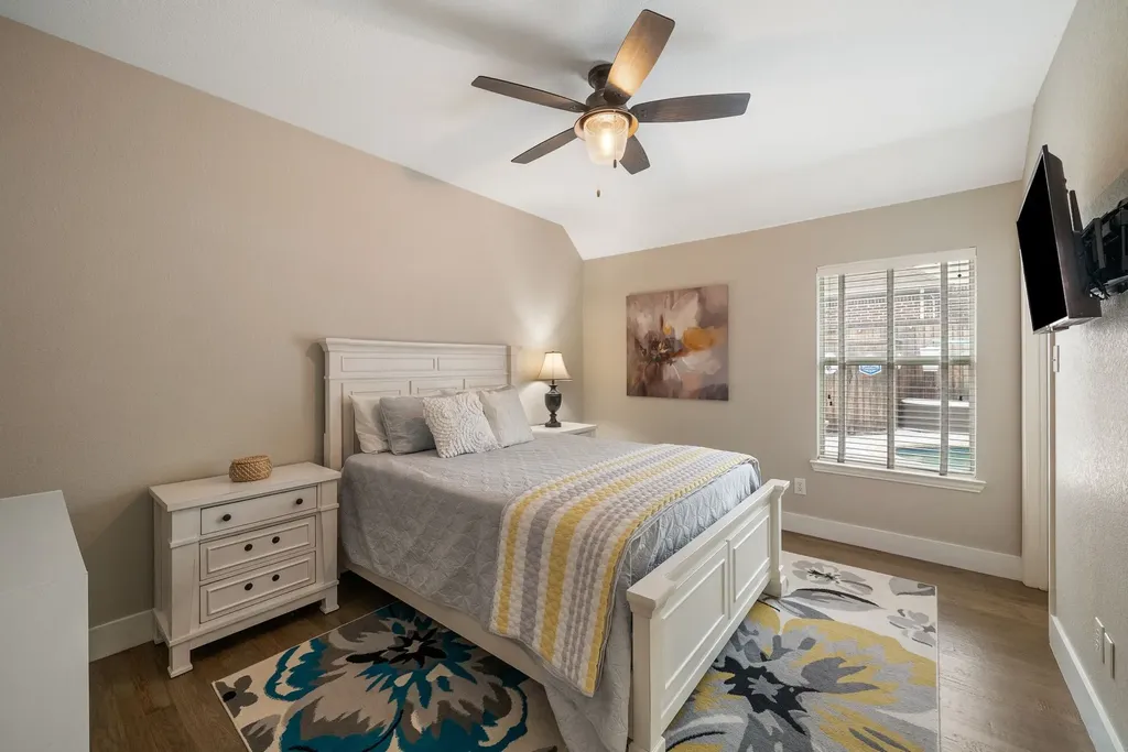 1910 Skipaway Drive Rowlett TX 75088