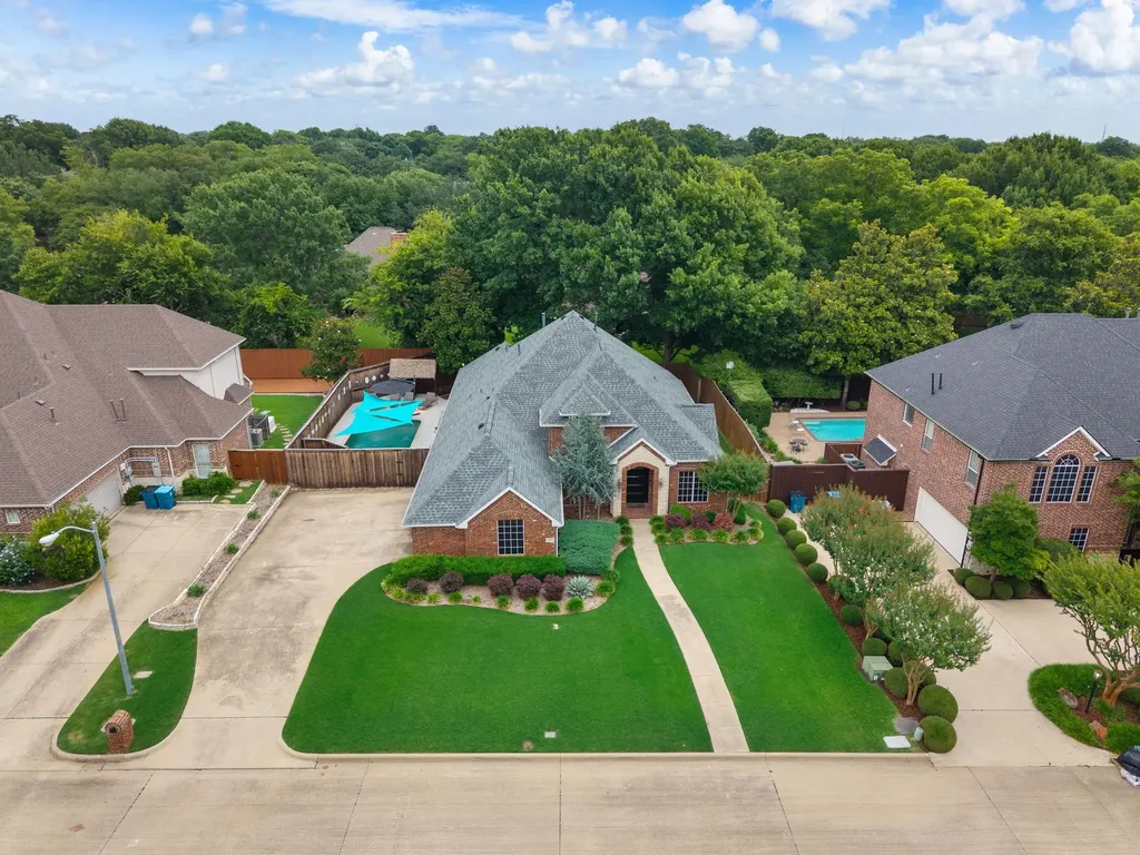 1910 Skipaway Drive Rowlett TX 75088