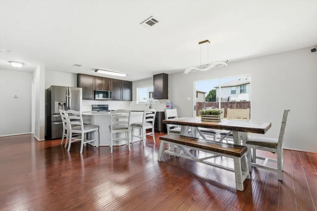 1637 Dream Catcher Way Krum TX 76249