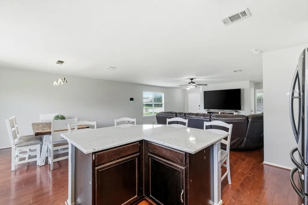 1637 Dream Catcher Way Krum TX 76249