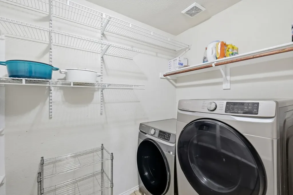 1637 Dream Catcher Way Krum TX 76249