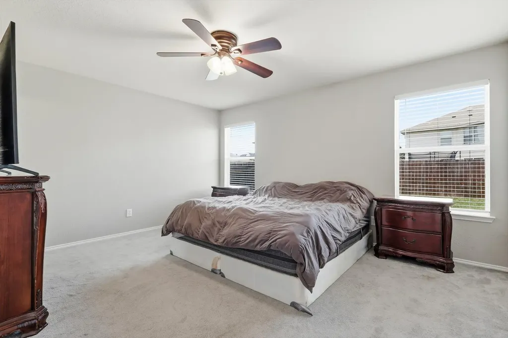 1637 Dream Catcher Way Krum TX 76249
