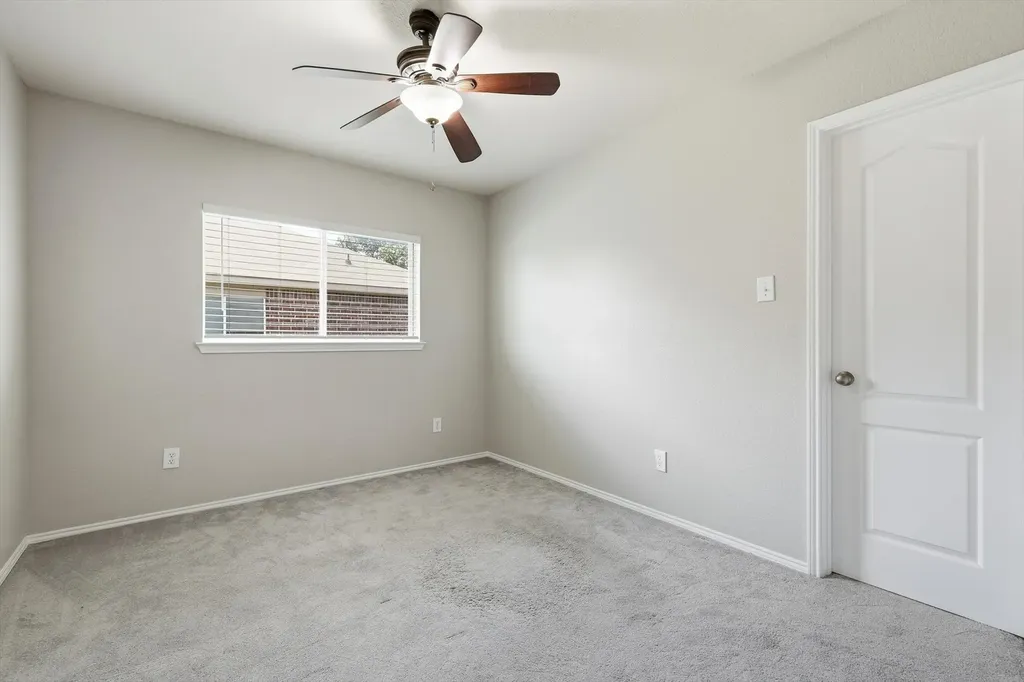 1637 Dream Catcher Way Krum TX 76249