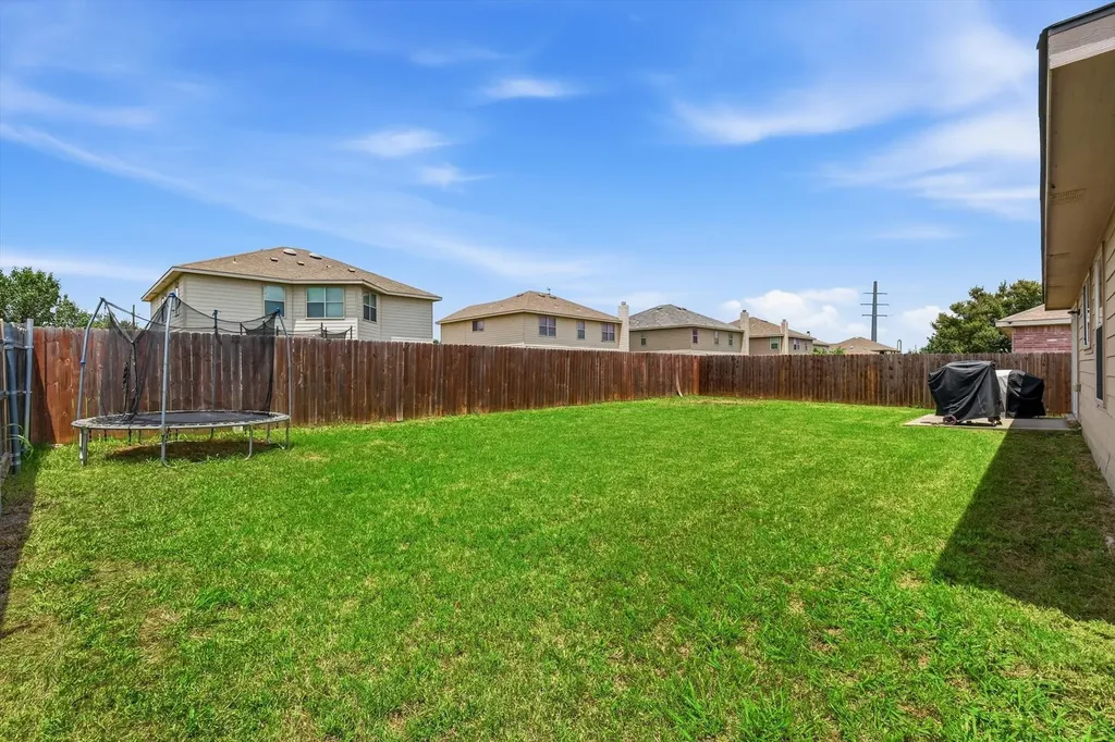 1637 Dream Catcher Way Krum TX 76249