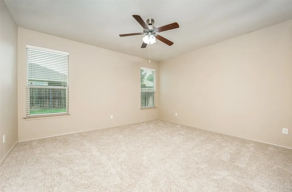 1104 Nora Lane Denton TX 76210