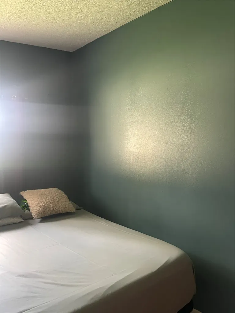 1140 W Forest Street Munday TX 76371
