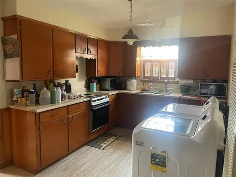 1140 W Forest Street Munday TX 76371