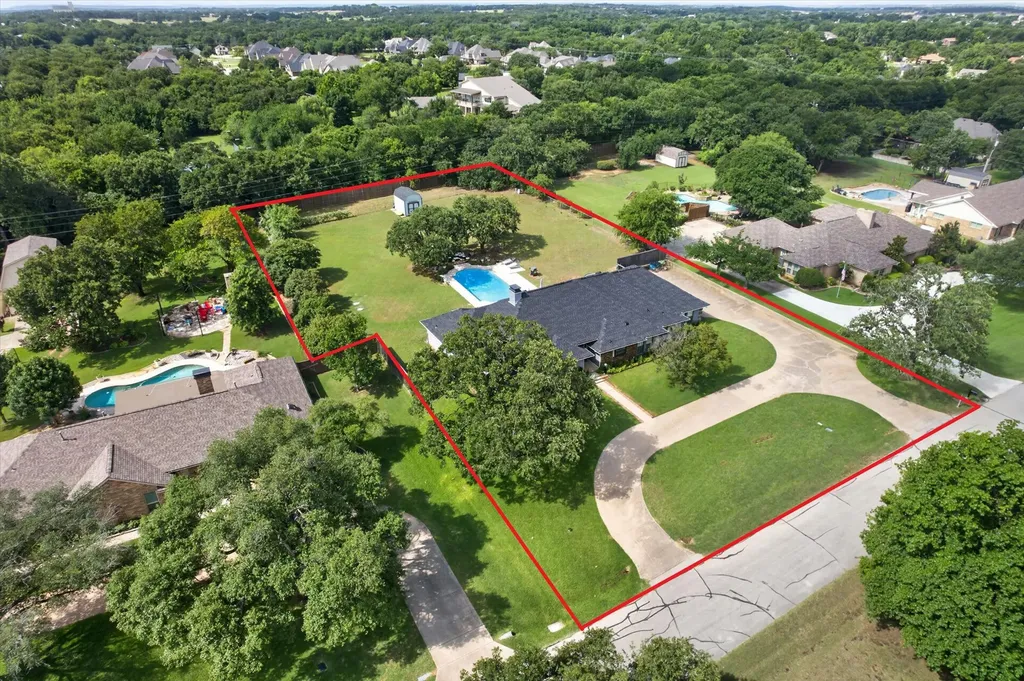 200 Cross Timbers Drive Double Oak TX 75077
