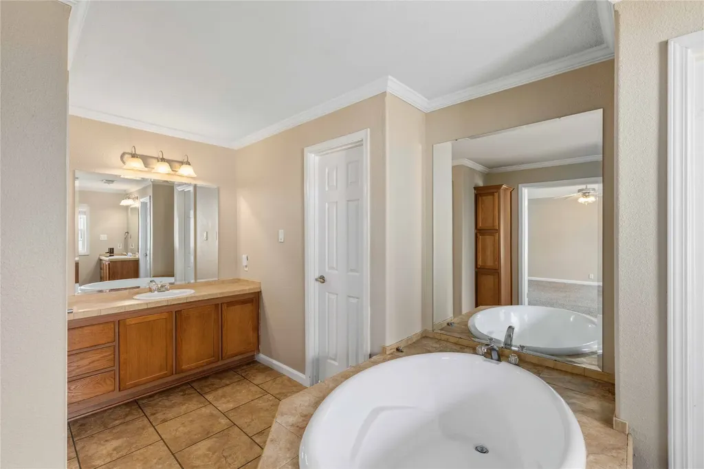 3081 Beachside Drive May TX 76857