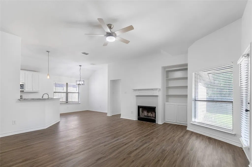 509 Mansfield Cardinal Road Kennedale TX 76060