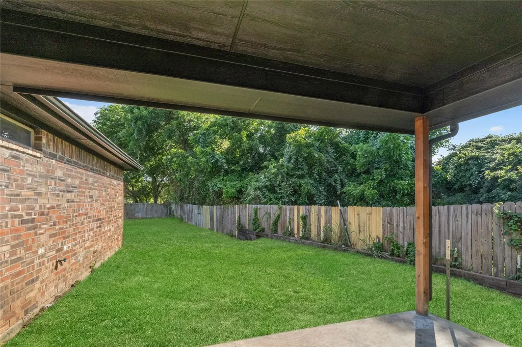 509 Mansfield Cardinal Road Kennedale TX 76060