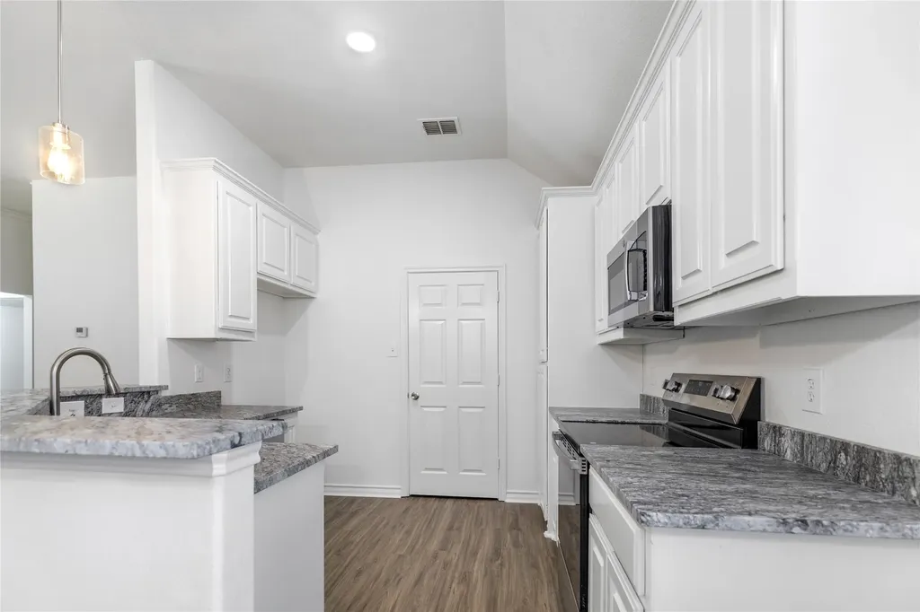 509 Mansfield Cardinal Road Kennedale TX 76060