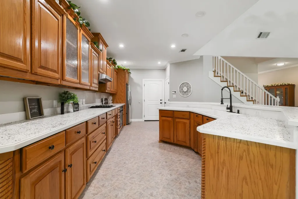 303 Celtic Road Howe TX 75459