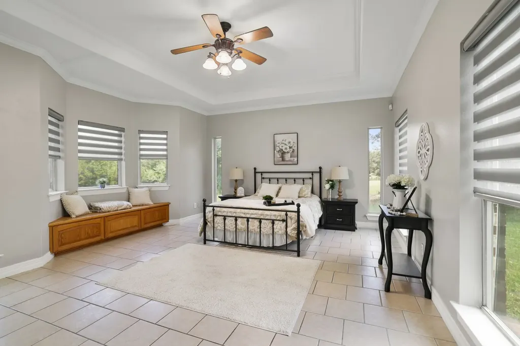 303 Celtic Road Howe TX 75459