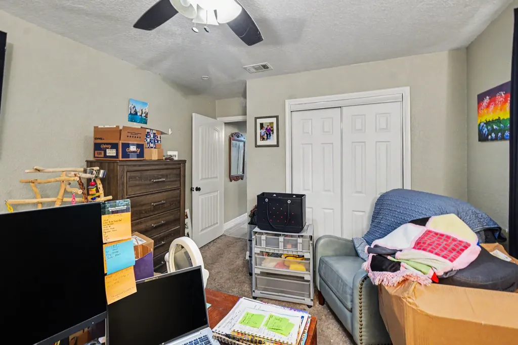 4133 Logan Street Irving TX 75062