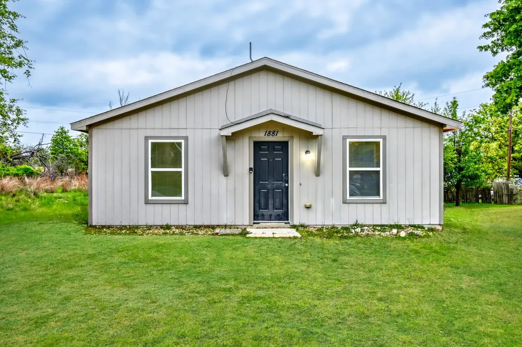 1881 Glenda Court Pelican Bay TX 76020