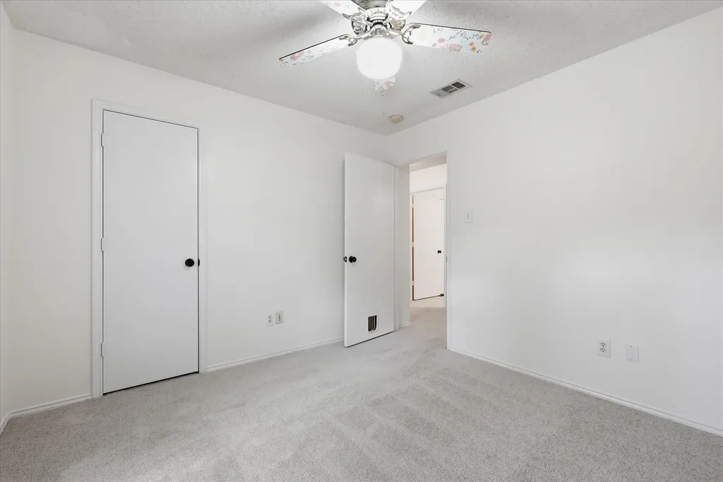 1424 Ridgecreek Drive Lewisville TX 75067