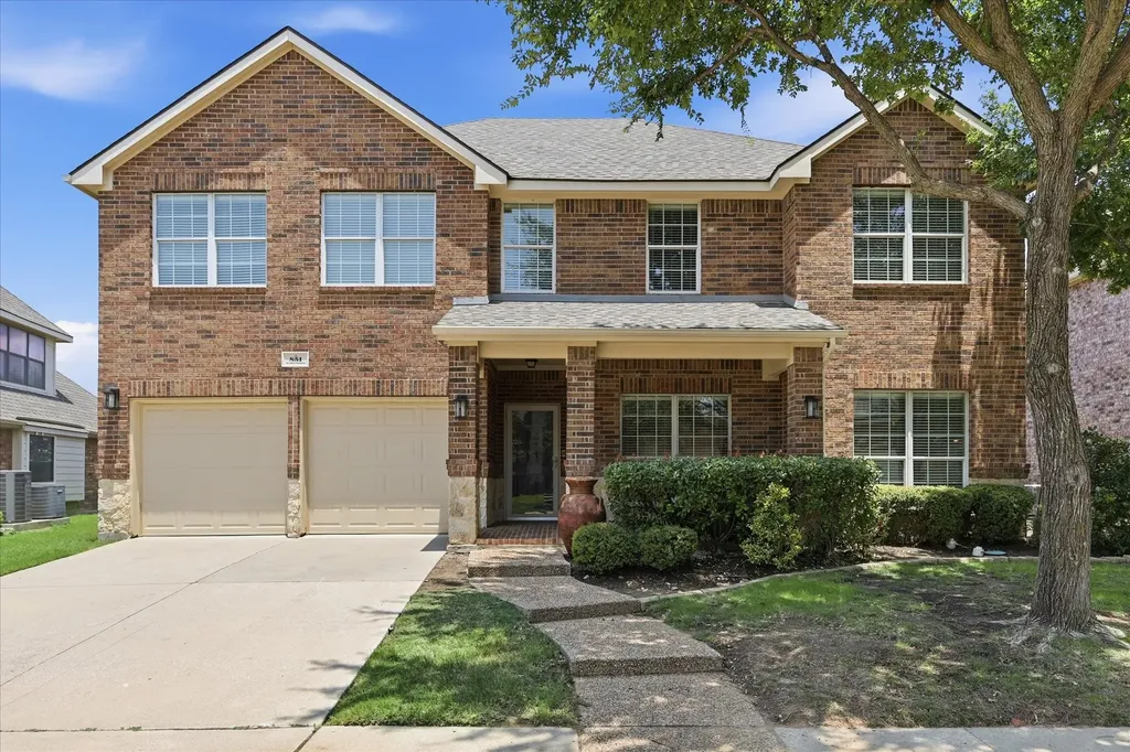 851 Branch Crossing Lantana TX 76226