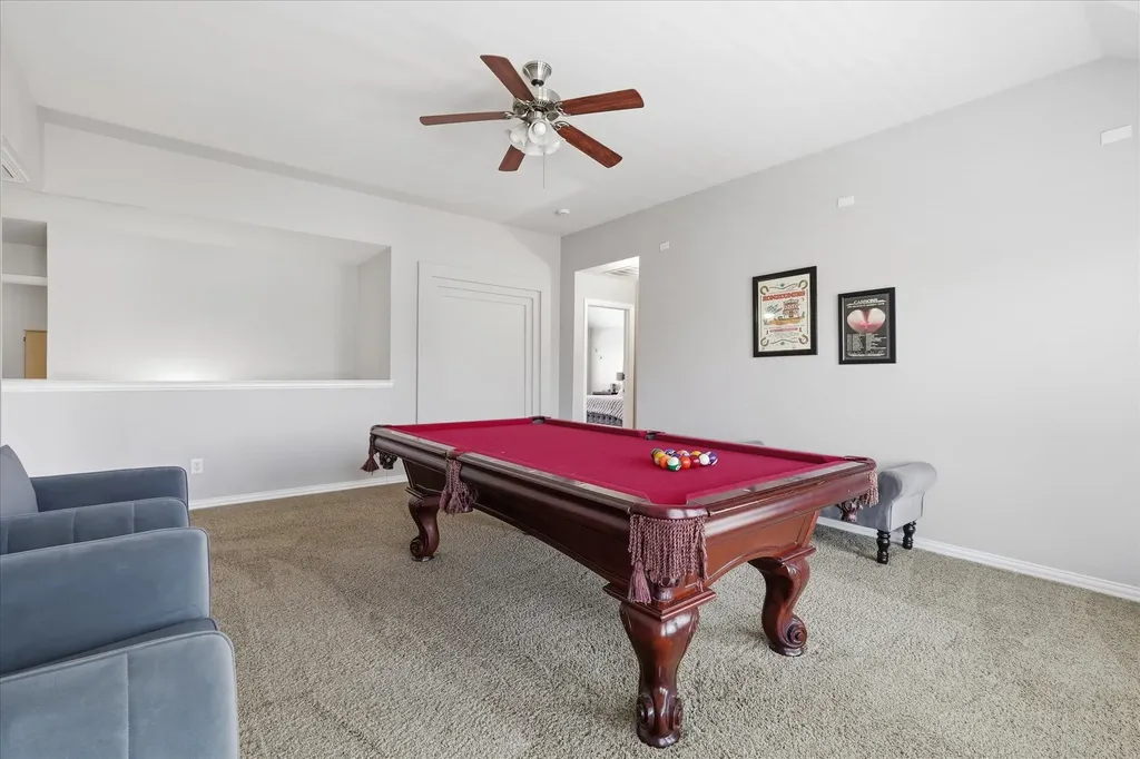 851 Branch Crossing Lantana TX 76226