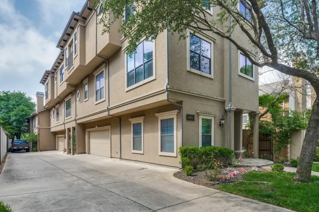 6220 Oram Street Dallas TX 75214