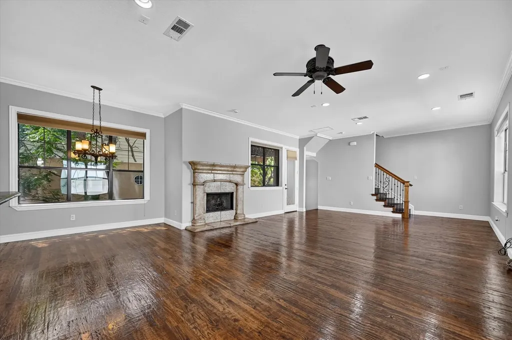 6220 Oram Street Dallas TX 75214