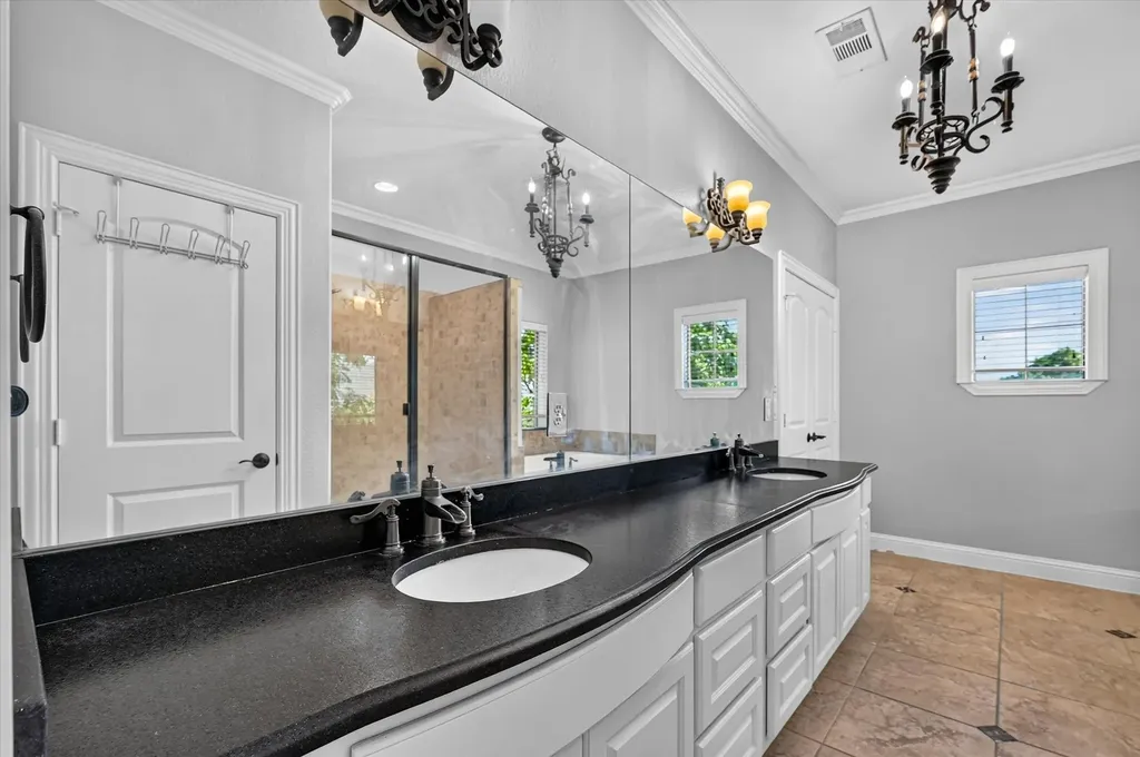 6220 Oram Street Dallas TX 75214