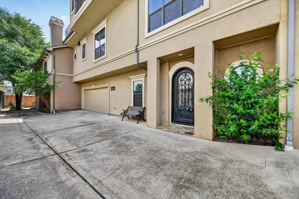 6220 Oram Street Dallas TX 75214