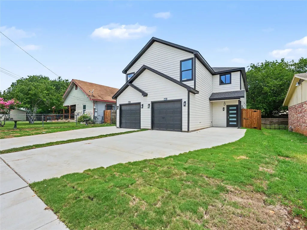 1163 Blalock Avenue Fort Worth TX 76115